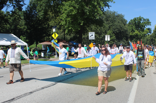 Ukrainian Cultural Garden in the Parade of Flags